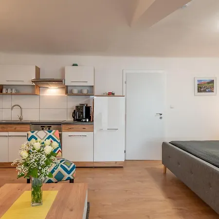 Sun Valley - Close To Saalbach & Zell Am See Apartment